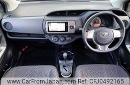 toyota vitz 2015 504928-926252