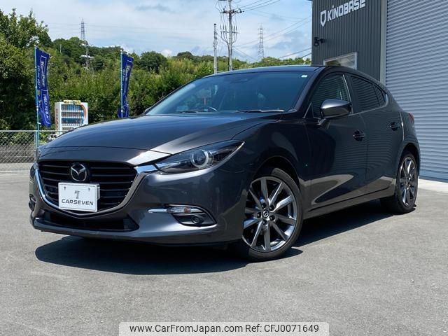 mazda axela 2017 quick_quick_LDA-BMLFS_BMLFS-106660 image 1