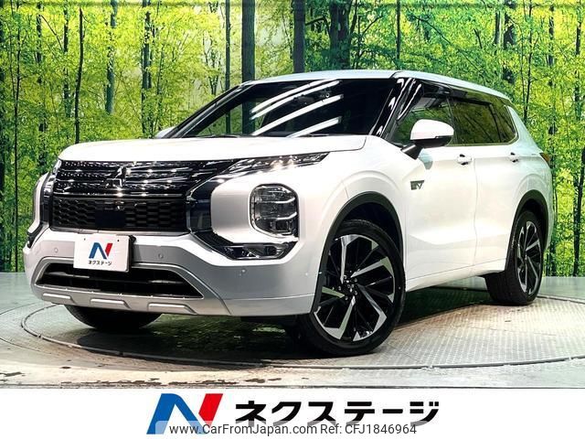 mitsubishi outlander-phev 2023 CFJ1846964 image 1