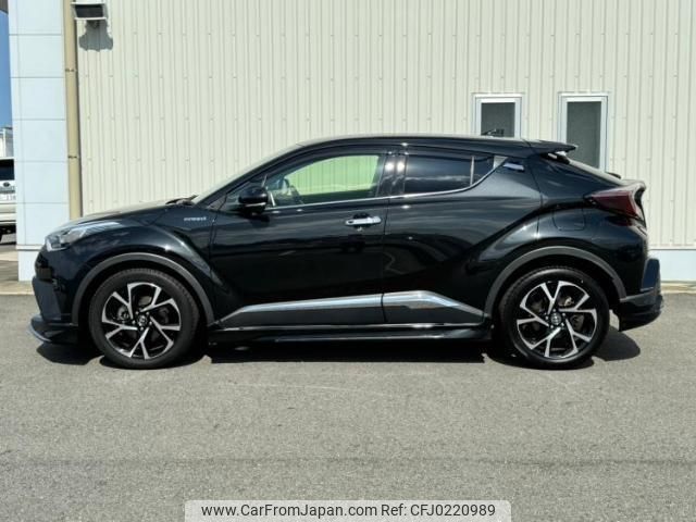 toyota c-hr 2017 quick_quick_DAA-ZYX10_ZYX10-2005847 image 2