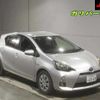 toyota aqua 2013 -TOYOTA 【浜松 502ﾈ6569】--AQUA NHP10--6185553---TOYOTA 【浜松 502ﾈ6569】--AQUA NHP10--6185553- image 1