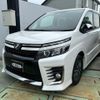 toyota voxy 2014 -TOYOTA 【青森 300ﾔ3703】--Voxy ZRR85W--0013225---TOYOTA 【青森 300ﾔ3703】--Voxy ZRR85W--0013225- image 1