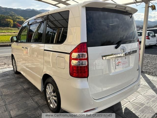 toyota noah 2011 quick_quick_DBA-ZRR70W_ZRR70-0434772 image 2