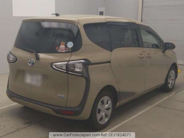 toyota sienta 2021 CFJ1824071 image 2