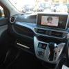 daihatsu cast 2017 CFJ1838915 image 18