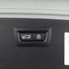 bmw 3-series 2018 quick_quick_8C20_WBA8H92080A689578 image 18