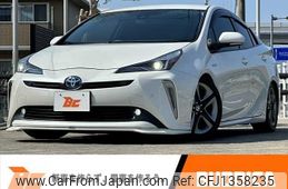 toyota prius 2019 -TOYOTA--Prius DAA-ZVW51--ZVW51-8067717---TOYOTA--Prius DAA-ZVW51--ZVW51-8067717-