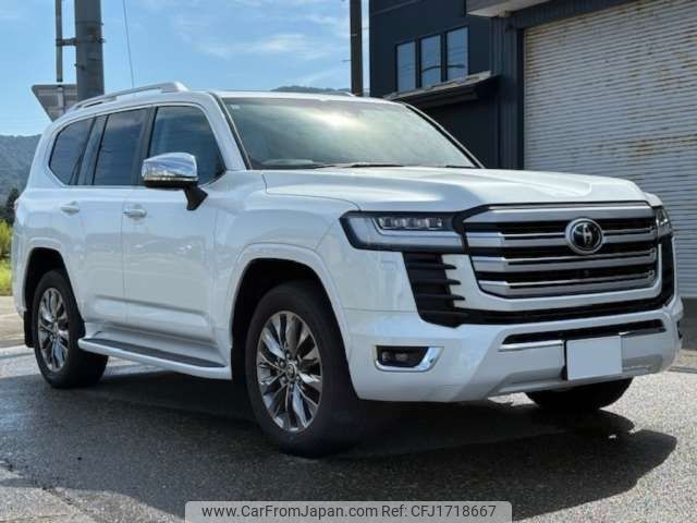 toyota land-cruiser-wagon 2024 CFJ1718667 image 1