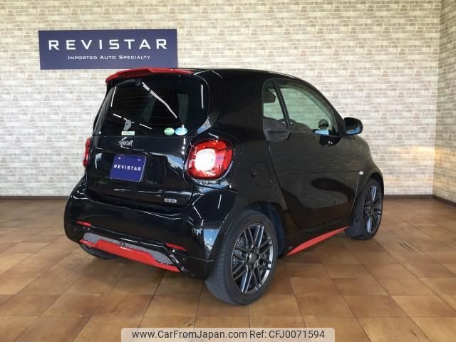 smart fortwo-coupe 2017 quick_quick_DBA-453344_WME4533442K232842 image 2