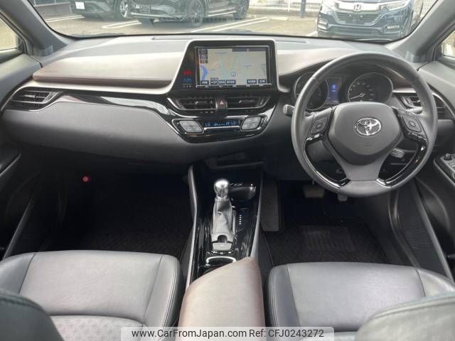 toyota c-hr 2017 -TOYOTA--C-HR DAA-ZYX10--ZYX10-2065810---TOYOTA--C-HR DAA-ZYX10--ZYX10-2065810- image 2