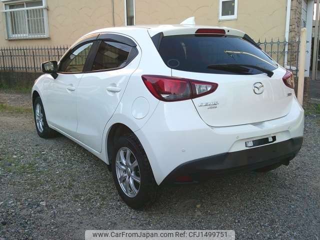 mazda demio 2018 CFJ1499751 image 2