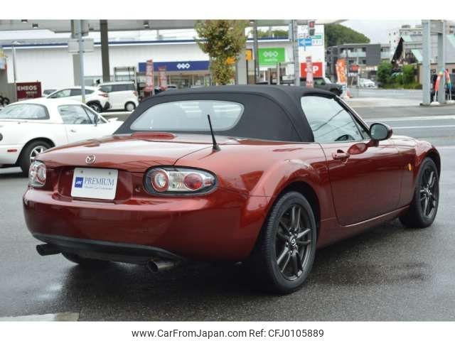 mazda roadster 2005 CFJ0105889 image 2
