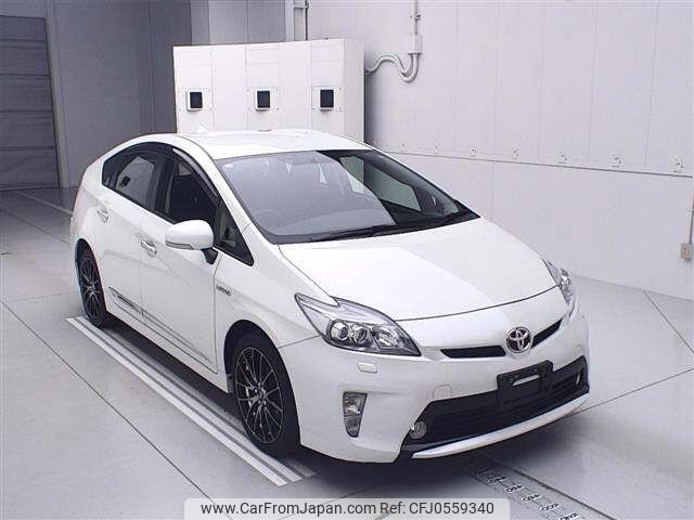 toyota prius 2015 -TOYOTA--Prius ZVW30-1877354---TOYOTA--Prius ZVW30-1877354- image 1