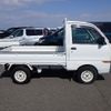 mitsubishi minicab-truck 1997 No5290 image 4