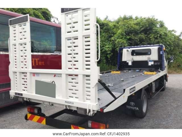 toyota dyna-truck 2024 CFJ1402935 image 2