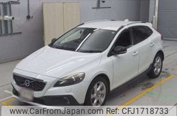 volvo v40 2015 CFJ1718733