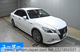 toyota crown 2013 CFJ1892537