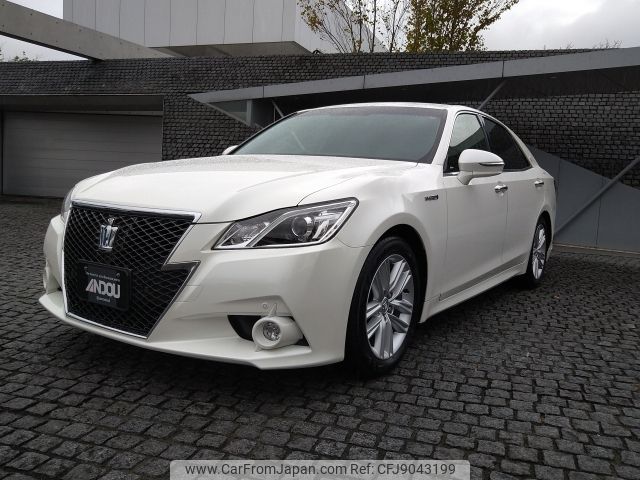 toyota crown 2015 -TOYOTA--Crown DAA-AWS210--AWS210-6083442---TOYOTA--Crown DAA-AWS210--AWS210-6083442- image 1