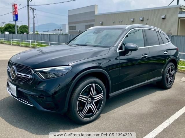 mercedes-benz glc-class 2025 quick_quick_3CA-254605_W1N2546052F342746 image 1