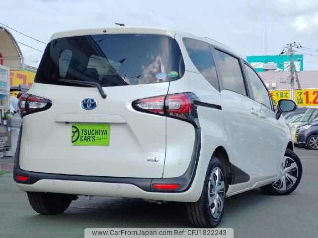 toyota sienta 2021 CFJ1822243 image 2