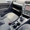 volkswagen golf-variant 2017 -VOLKSWAGEN--VW Golf Variant DBA-AUCJZ--WVWZZZAUZHP573858---VOLKSWAGEN--VW Golf Variant DBA-AUCJZ--WVWZZZAUZHP573858- image 22