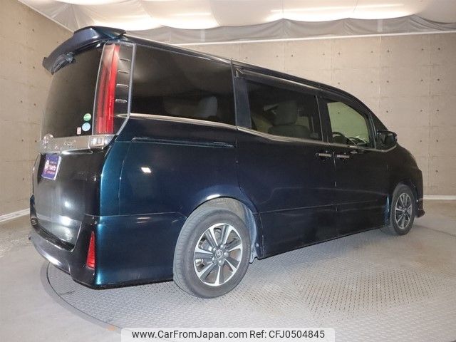 toyota noah 2017 -TOYOTA--Noah DBA-ZRR80W--ZRR80-0338569---TOYOTA--Noah DBA-ZRR80W--ZRR80-0338569- image 2