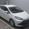 toyota aqua 2022 -TOYOTA--AQUA 6AA-MXPK11--MXPK11-2066269---TOYOTA--AQUA 6AA-MXPK11--MXPK11-2066269- image 4
