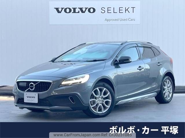 volvo v40 2018 -VOLVO--Volvo V40 LDA-MD4204T--YV1MZA8RDK2170995---VOLVO--Volvo V40 LDA-MD4204T--YV1MZA8RDK2170995- image 1