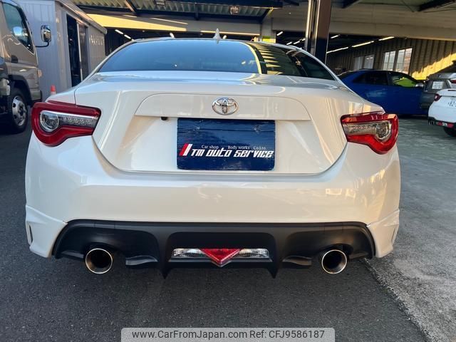 toyota 86 2017 quick_quick_ZN6_ZN6-082061 image 2