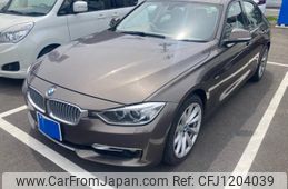 bmw 3-series 2012 -BMW--BMW 3 Series DBA-3B20--WBA3B16030NN75598---BMW--BMW 3 Series DBA-3B20--WBA3B16030NN75598-