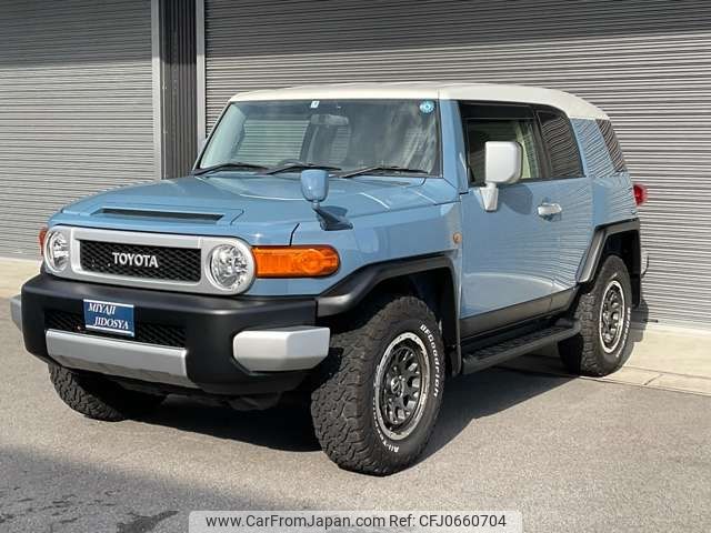 toyota fj-cruiser 2013 -TOYOTA--FJ Curiser CBA-GSJ15W--GSJ15-0124988---TOYOTA--FJ Curiser CBA-GSJ15W--GSJ15-0124988- image 1