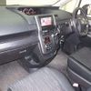 toyota voxy 2012 -TOYOTA--Voxy ZRR70W-0504677---TOYOTA--Voxy ZRR70W-0504677- image 5