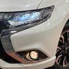 mitsubishi outlander-phev 2015 CFJ1727704 image 12