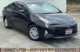 toyota prius 2016 -TOYOTA--Prius ZVW55--8015416---TOYOTA--Prius ZVW55--8015416-