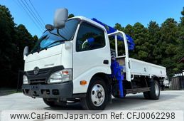 hino dutro 2013 GOO_NET_EXCHANGE_0401987A30240730W003