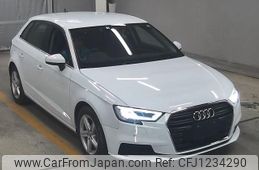audi a3 2019 -AUDI--Audi A3 WAUZZZ8V7LA004673---AUDI--Audi A3 WAUZZZ8V7LA004673-