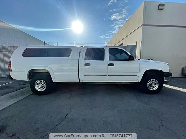chevrolet silverado 2005 GOO_NET_EXCHANGE_0204641A30210725W002 image 2
