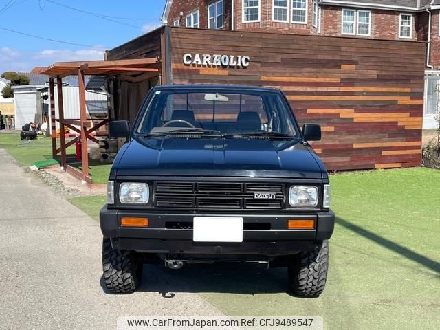 nissan datsun-pickup 1986 GOO_JP_700040317230240217001 image 2