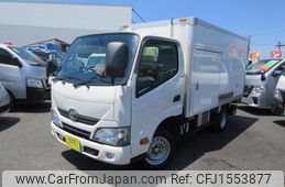 toyota dyna-truck 2017 CFJ1553877