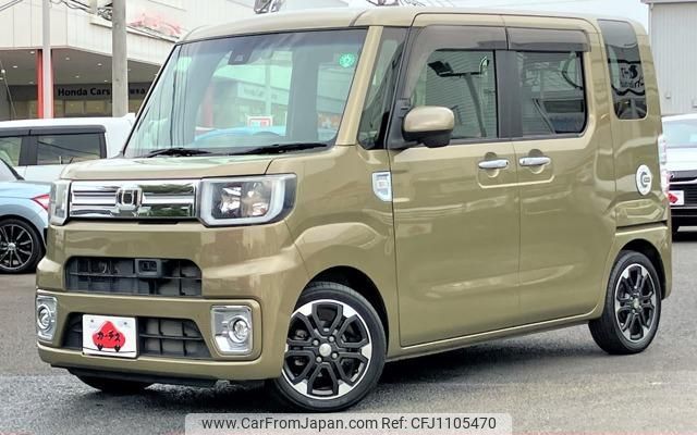 daihatsu wake 2017 GOO_JP_700050301430250430009 image 1