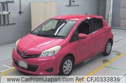 toyota vitz 2013 -TOYOTA--Vitz KSP130-2097917---TOYOTA--Vitz KSP130-2097917-