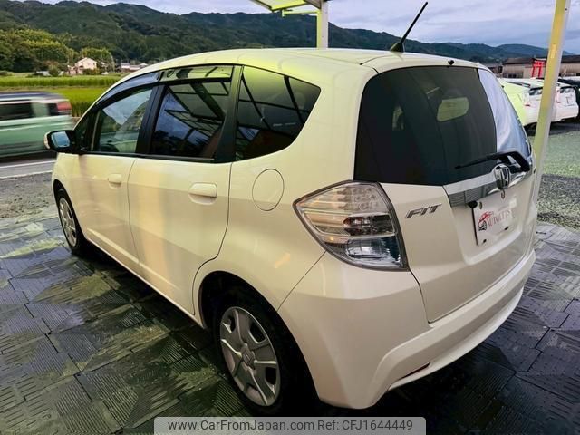honda fit-hybrid 2011 CFJ1644449 image 2