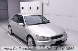 toyota altezza 2002 CFJ1413568