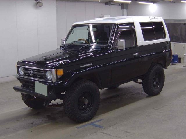car_e4f2d730-507f-4e5d-b970-