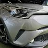 toyota c-hr 2017 quick_quick_DAA-ZYX10_ZYX10-2037250 image 19