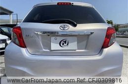 toyota vitz 2012 TE4639