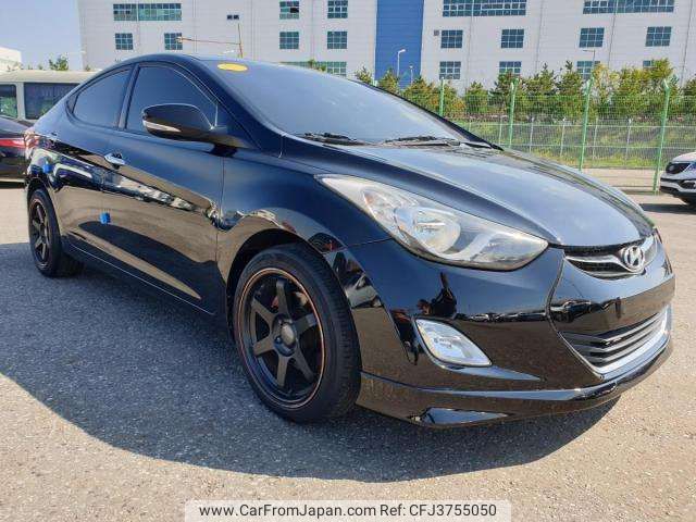 hyundai avante 2011 CFJ3755050 image 1
