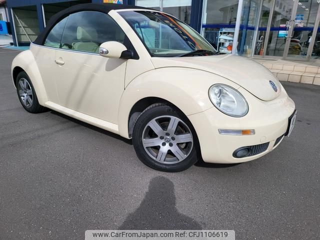 volkswagen new-beetle-convertible 2006 quick_quick_GH-1YAZJ_WVWZZZ1YZ6M311530 image 1