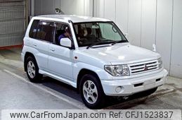 mitsubishi pajero-io 2000 CFJ1523837