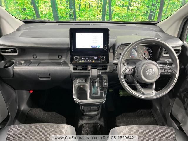 toyota sienta 2023 CFJ1529642 image 2